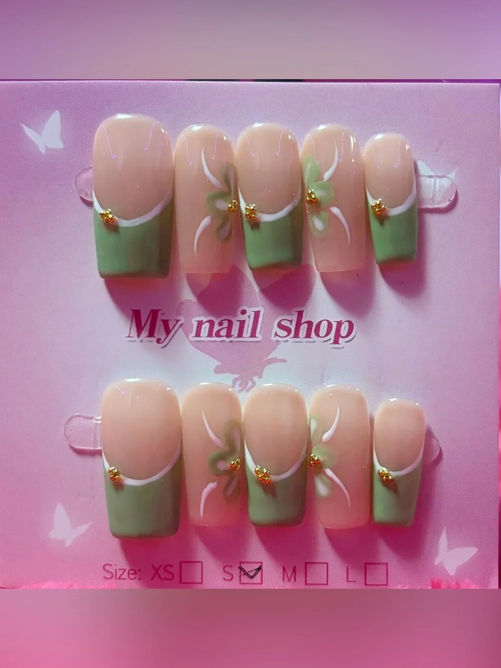 Nude & sage Floral French Press-On Nails -